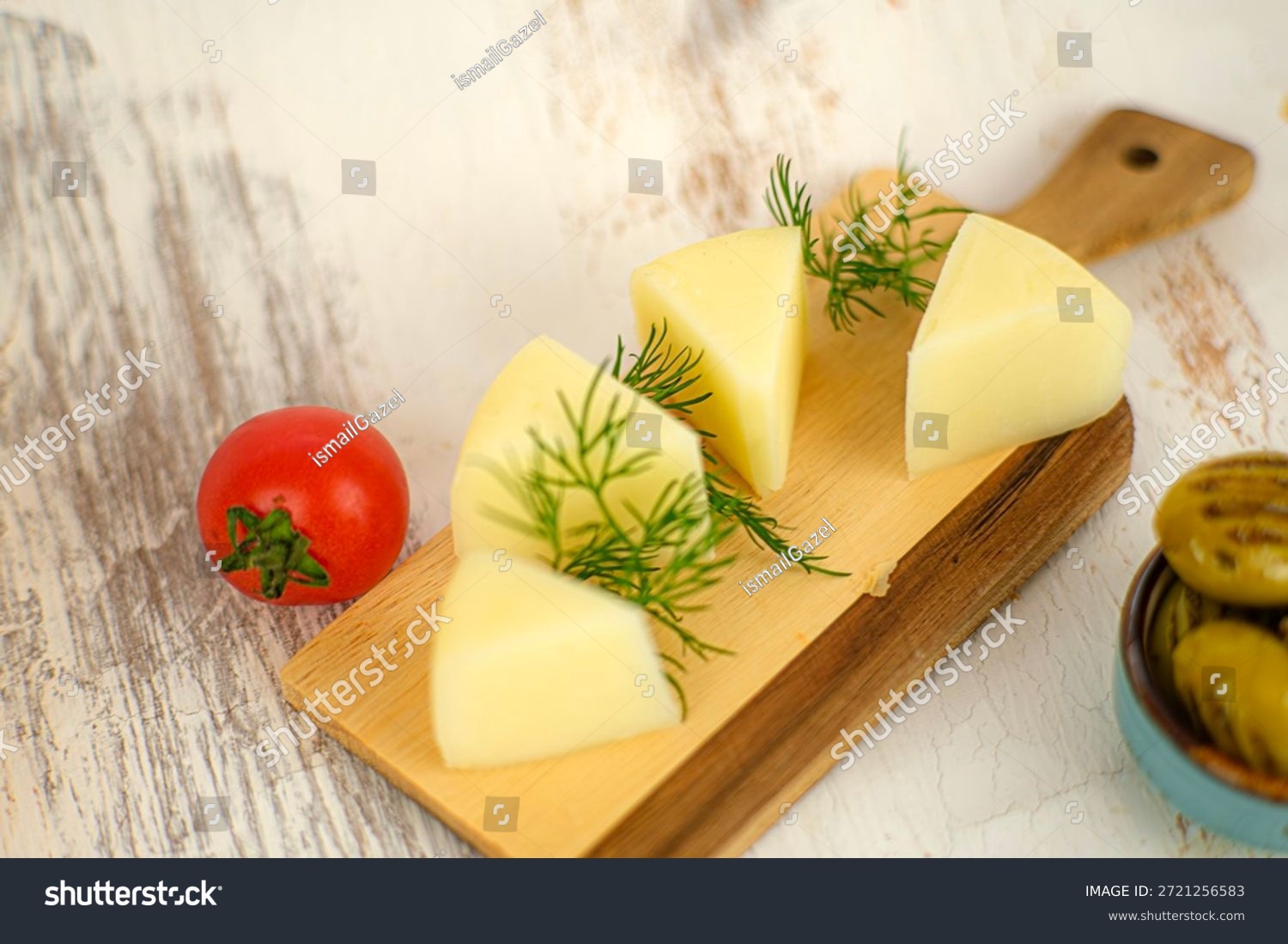 Queijo de cabra curado from Serra Verde